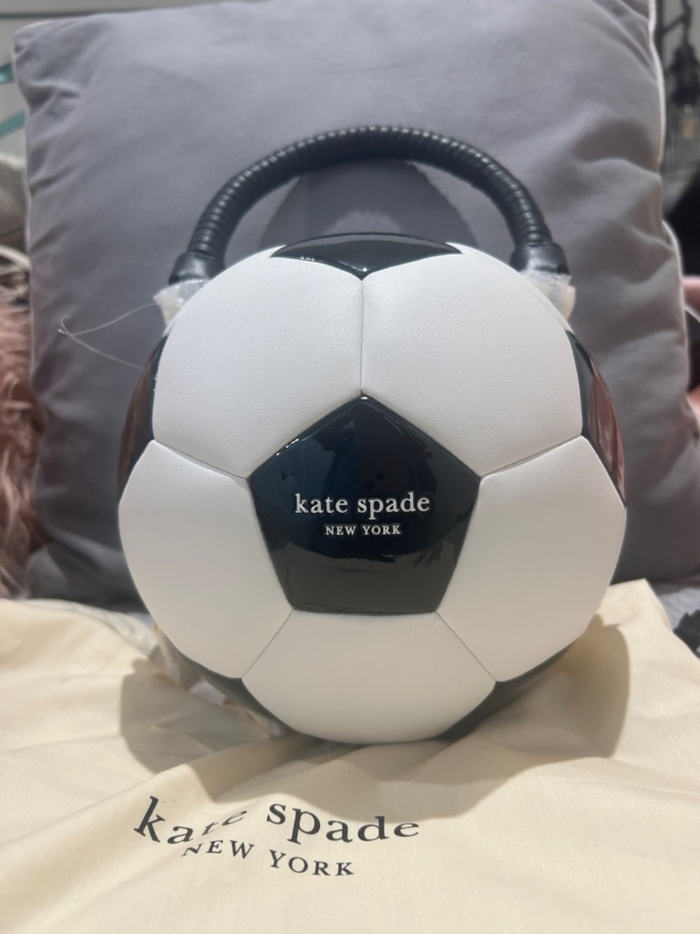 New‎ Kate Spade Kickoff 3D Soccer Ball Top Handle Crossbody Bag
